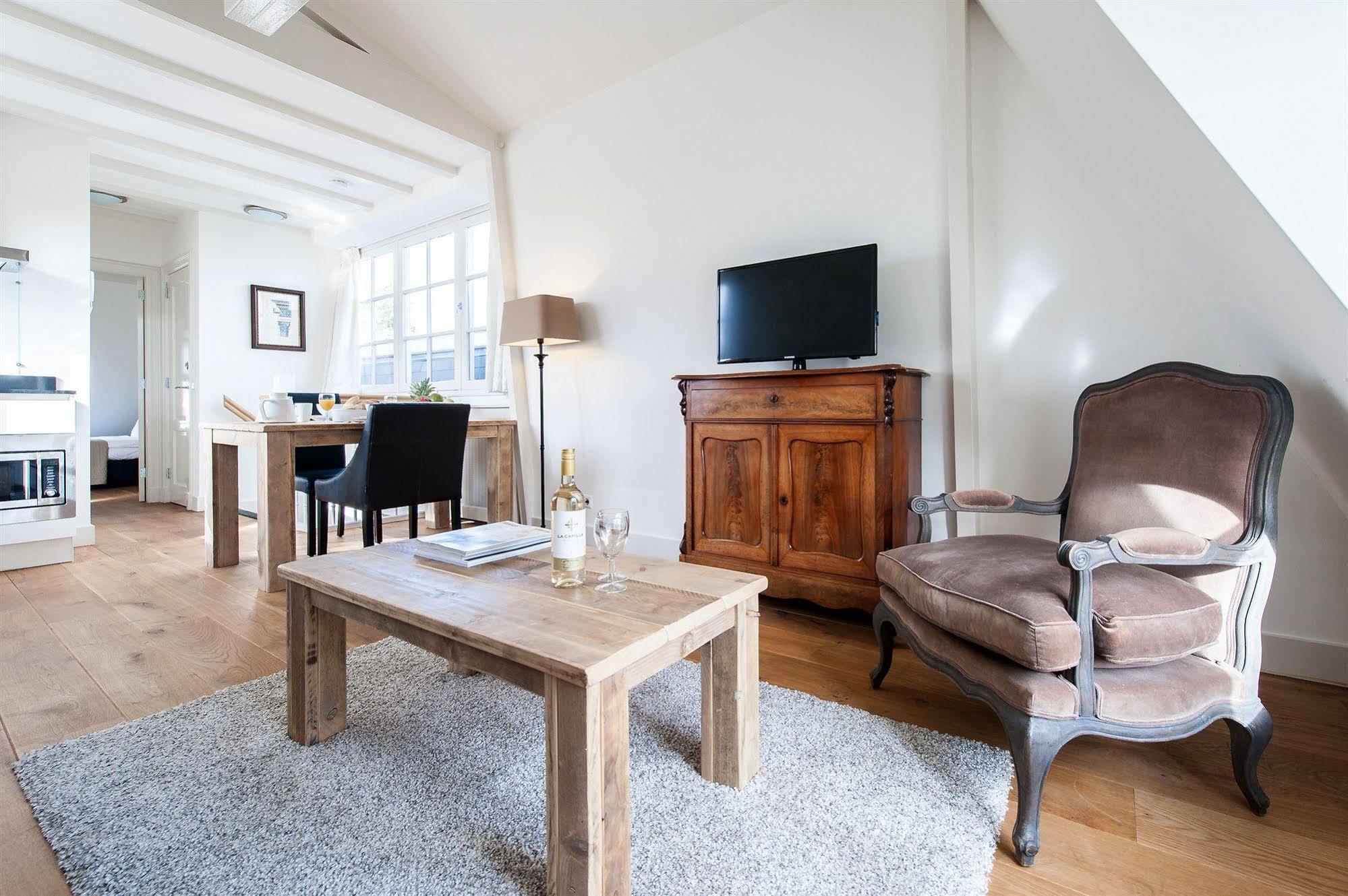 Short Stay Group Jordaan Laurier Serviced Apartments Амстердам Екстериор снимка